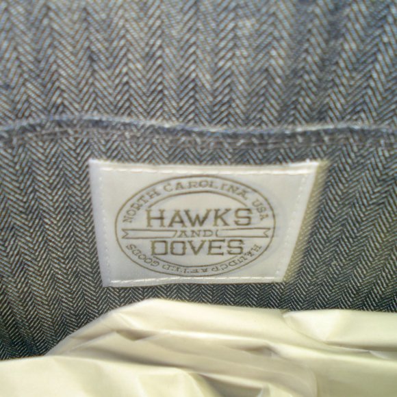 Auth. HAWKS & DOVES Genuine Full Grain Leather & Genuine Cowhide Fur Tote Bag - Picture 6 of 7